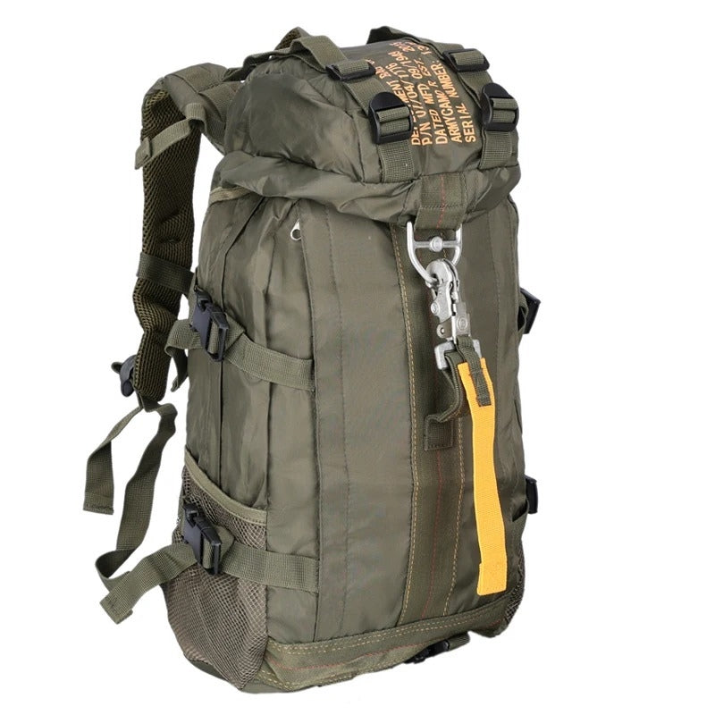 mochila-de-trilha-tatica-adventure-outdoor-30l-1